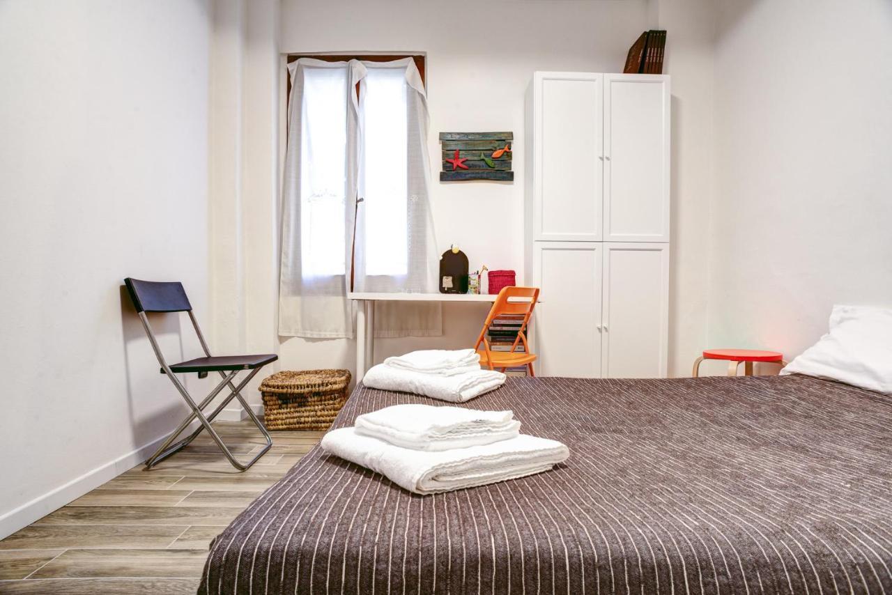 Bologna City Center Apartment By Wonderful Italy Bagian luar foto
